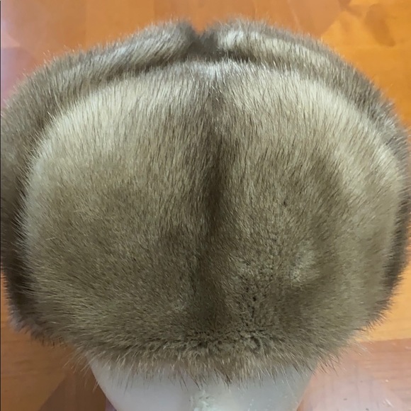 Mink hat - Picture 1 of 7